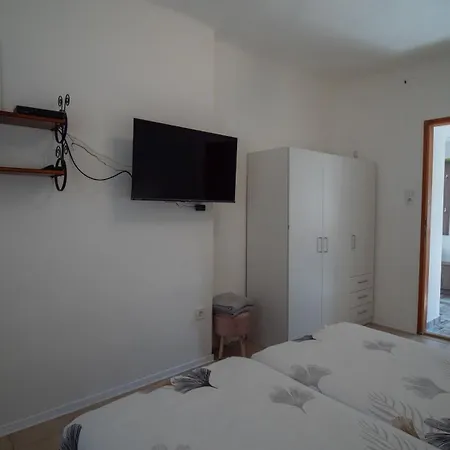 Kun Kucko Vendeghaz Ferienhaus *
