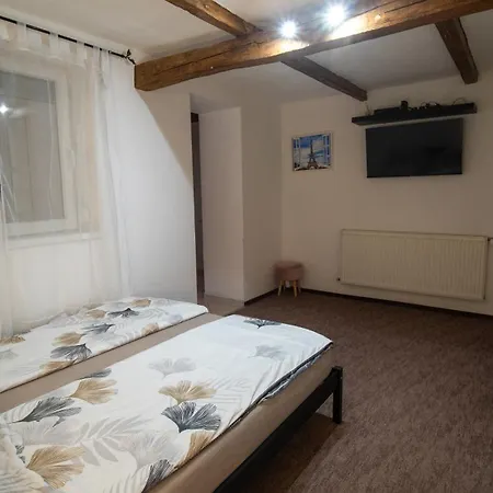 Kun Kucko Vendeghaz Ferienhaus Kiskunmajsa